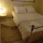 Polytimi House بيت للعطل كالافريتا