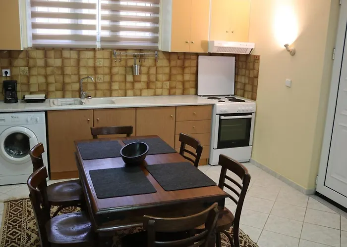 Holiday home Polytimi House *