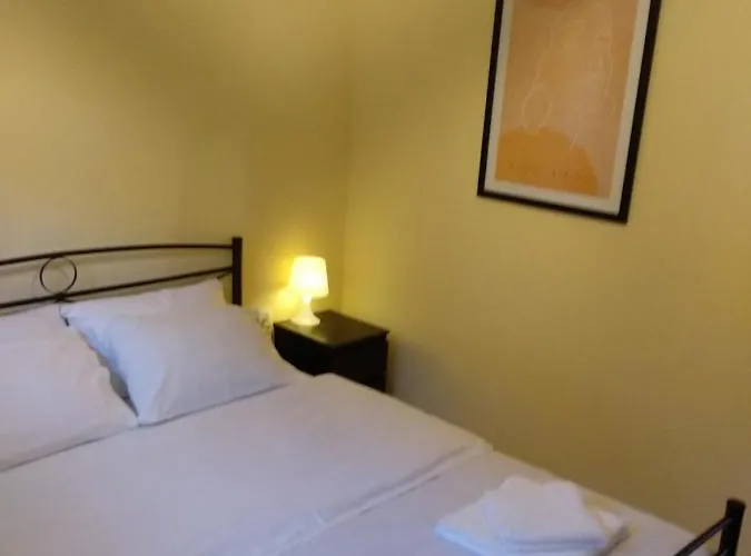 Polytimi House * كالافريتا