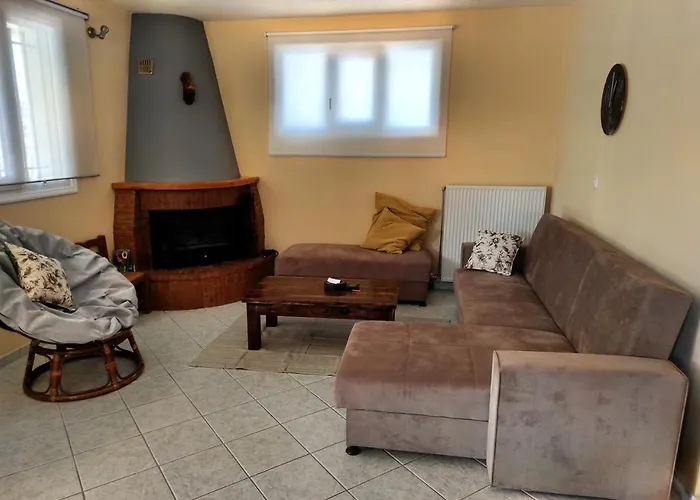 Polytimi House بيت للعطل *